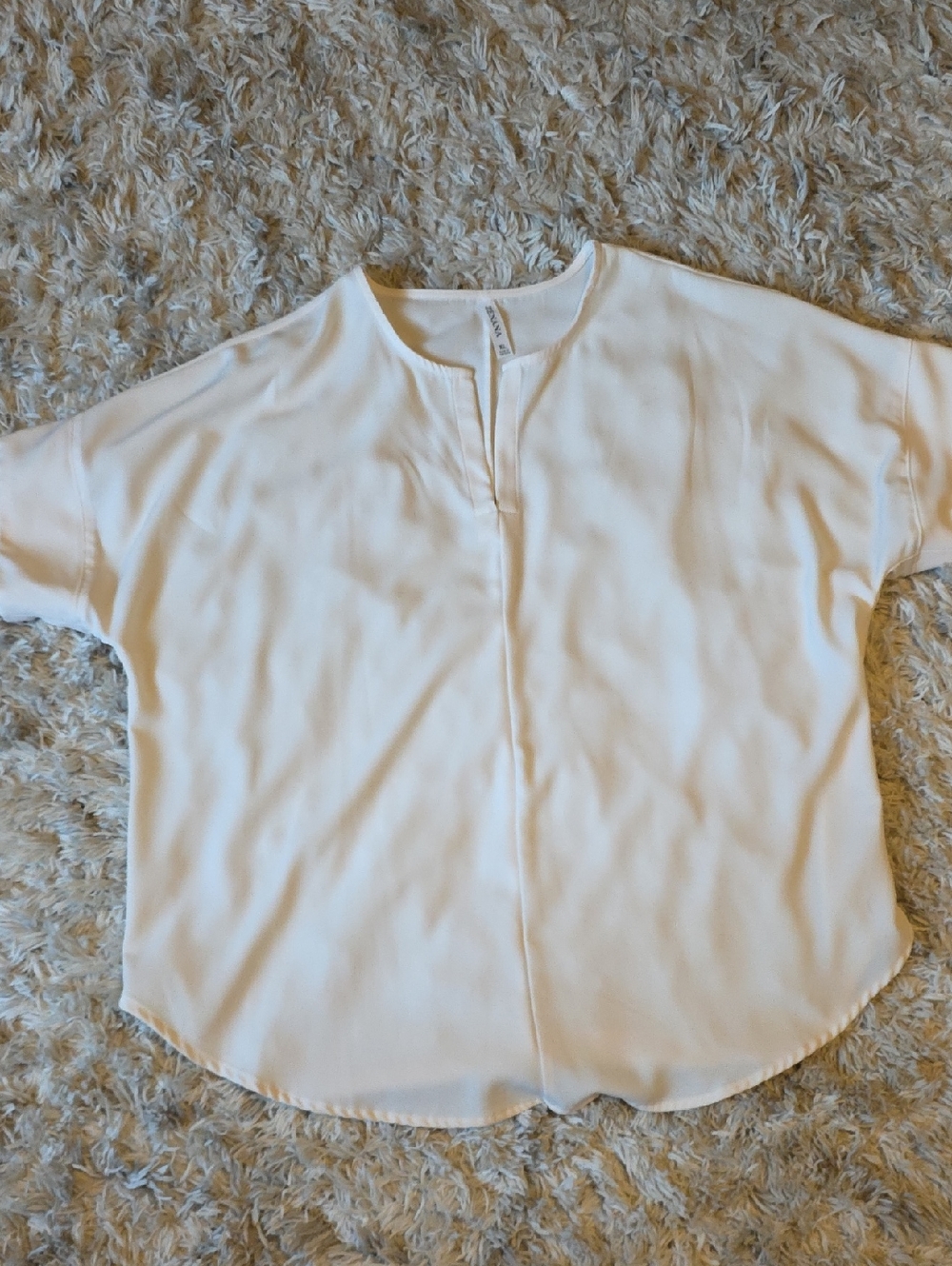 Zenana Outfitters Cream Split-Neck Short Sleeve Tunic